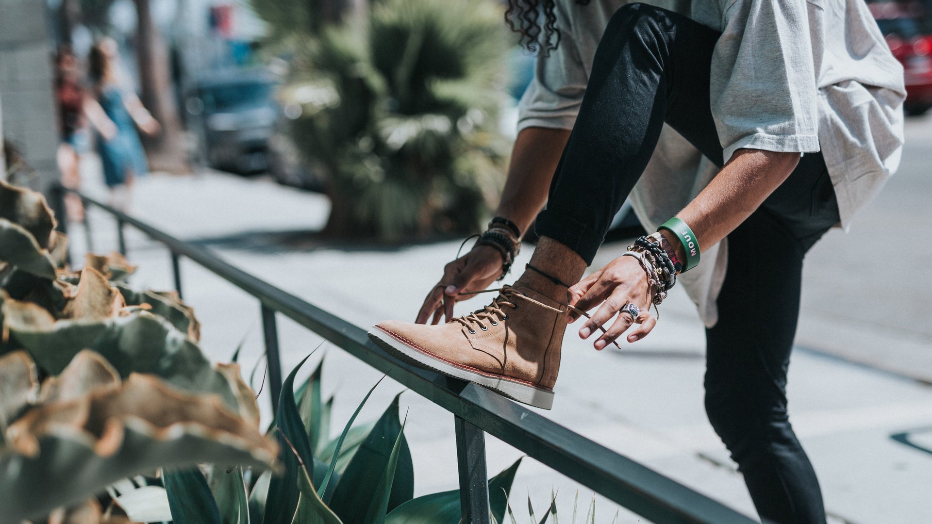 Toms