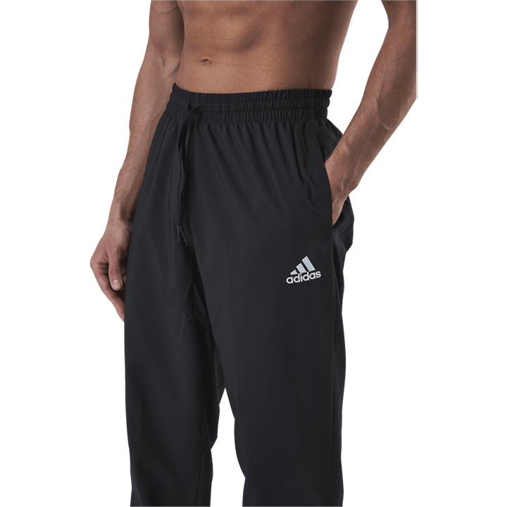 Essentials Stanford-Hose Schwarz