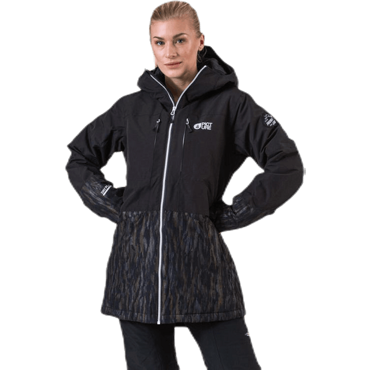 Applicare la giacca nera