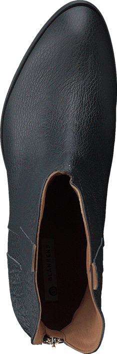 The Lynn Black Elephant korn