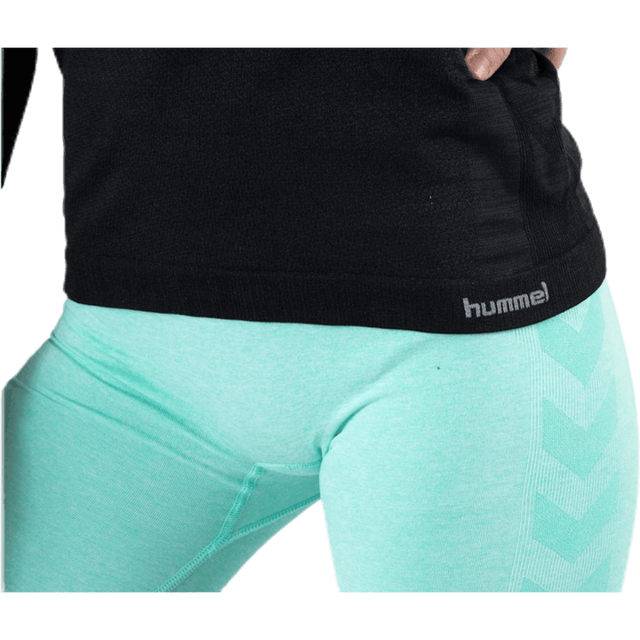 Clea Seamless LS Svart