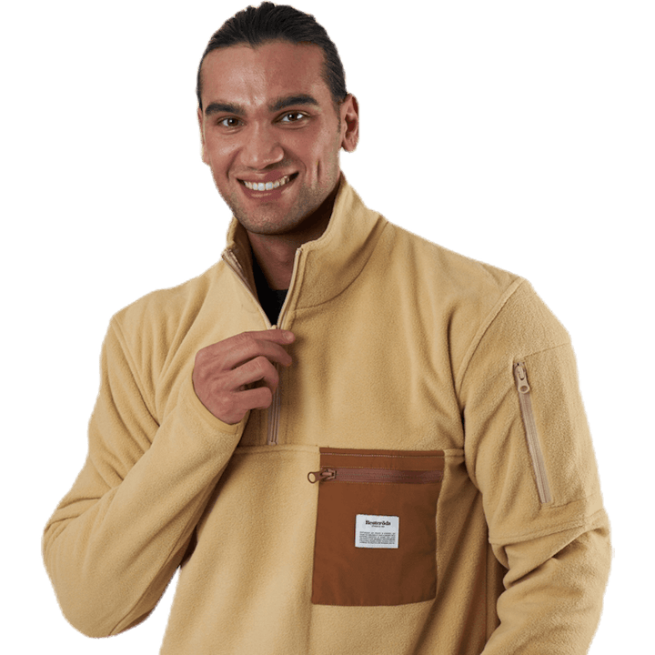 Perdirbto poliesterio megztinis Beige