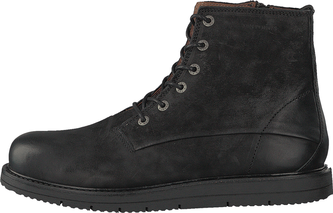 Carina Black
