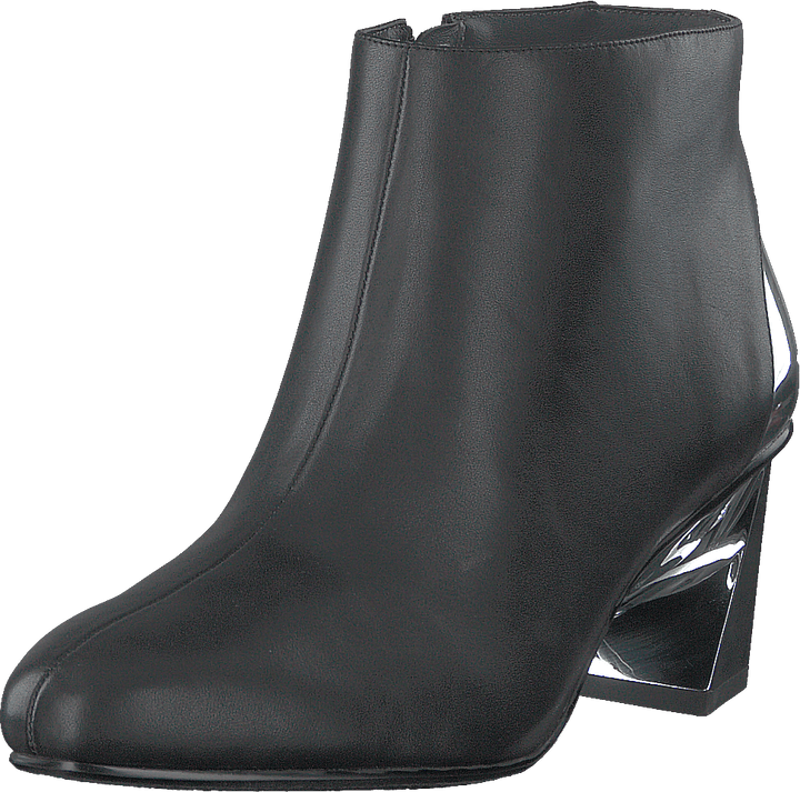 Twist Flow Bootie Black