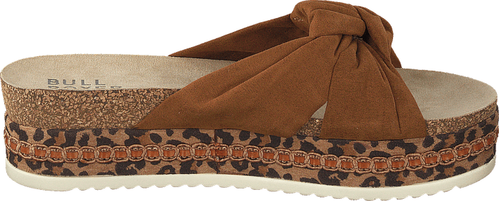 886030f1t_hazl Hazelaar