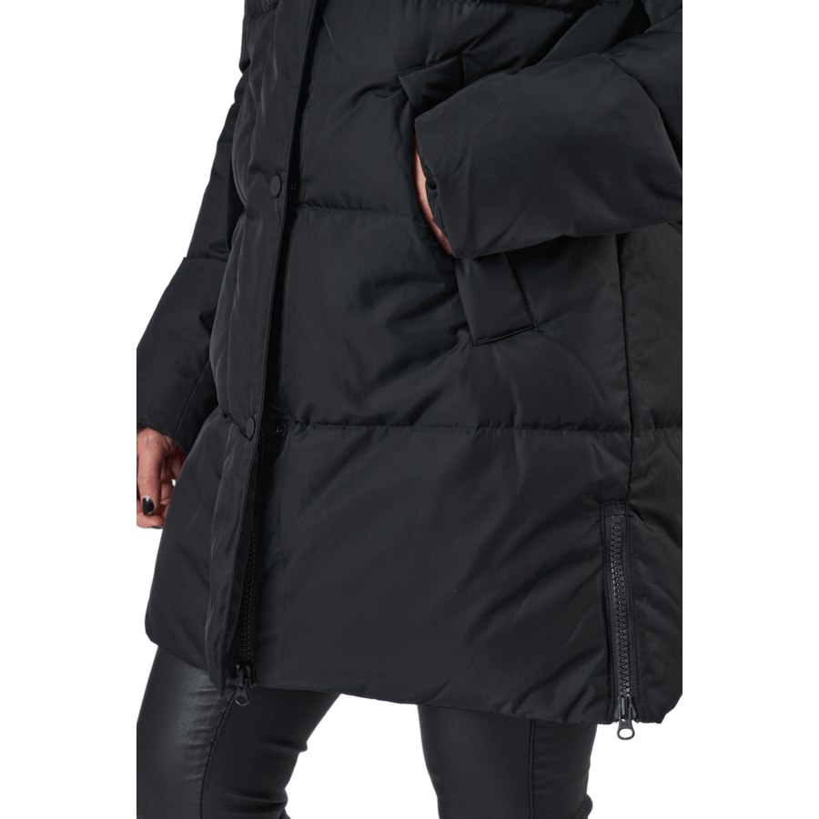 Sangi W Jacket Black