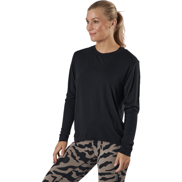 Ease Crew Neck Black