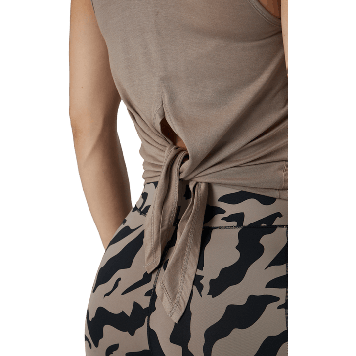 Tie Back Tank Taupe Grau