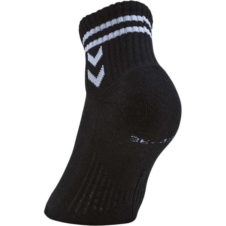 Hmlstripe 4-pakning Mid Cut-sokker Hvit/svart