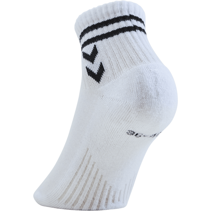 Hmlstripe 4-pakning Mid Cut-sokker Hvit/svart