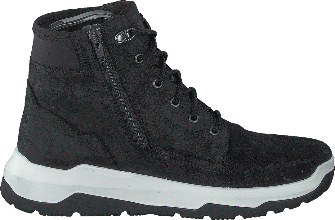 Kosmosa melnā krāsā