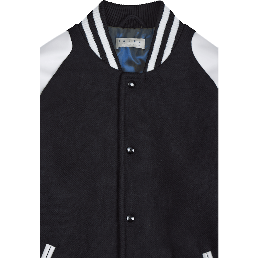 Thomas Jacke Schwarz-weiß