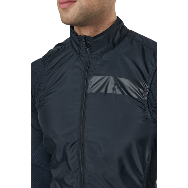 Essence Light Wind Vest M Black