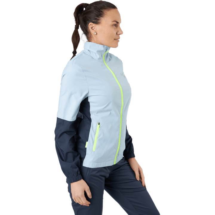 Nora Jacke Misty