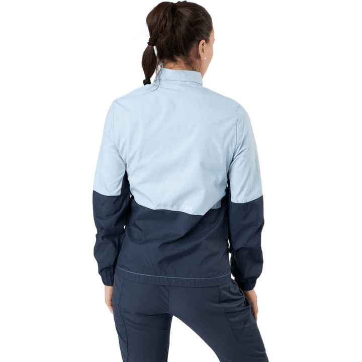 Nora Jacke Misty