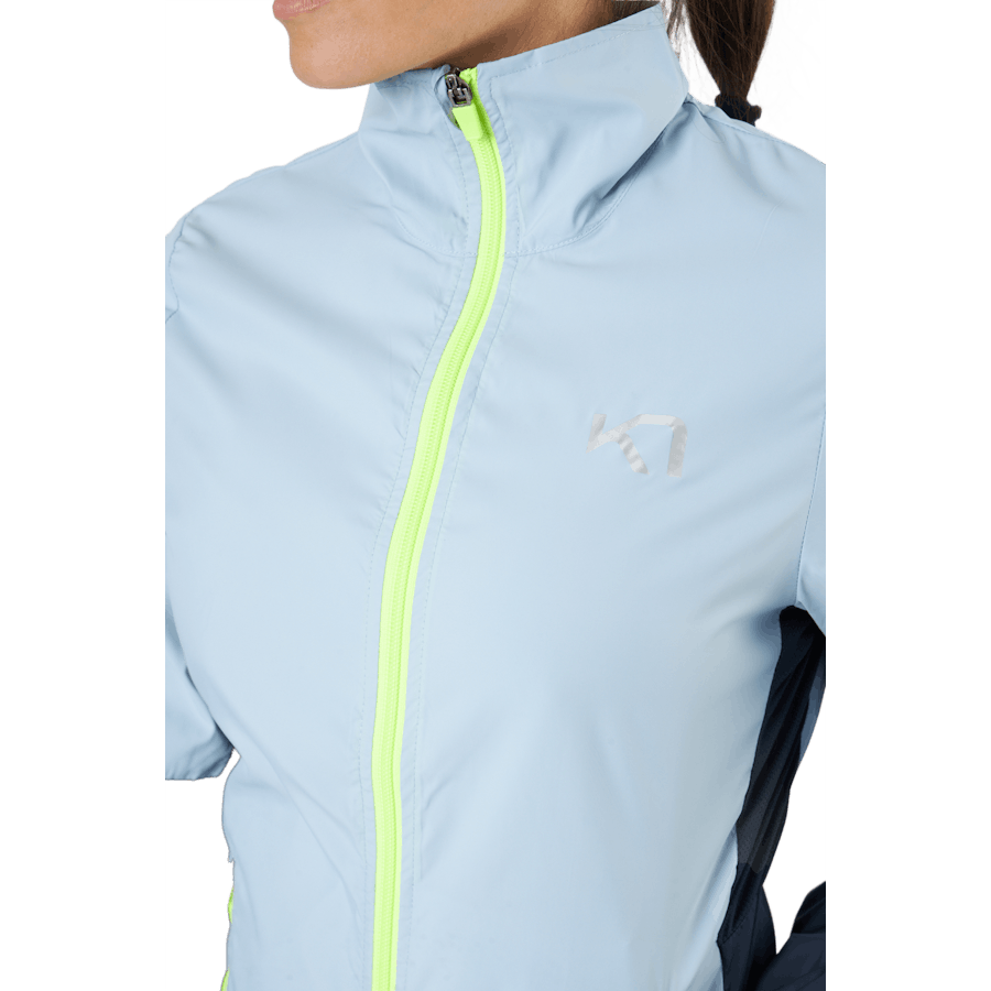 Nora Jacke Misty