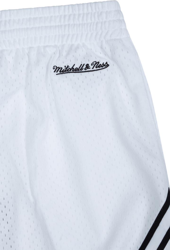 Pantaloncini diamantati