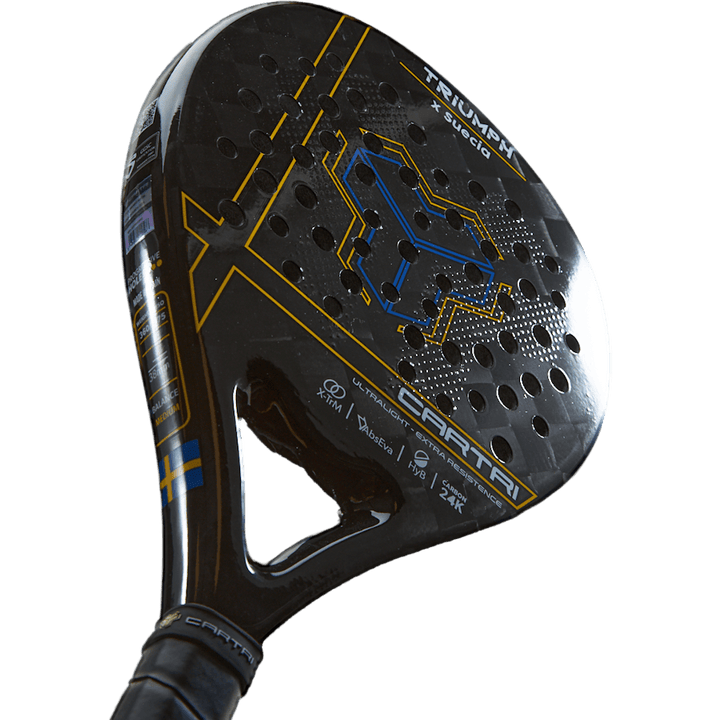 Triumph Suecia Black