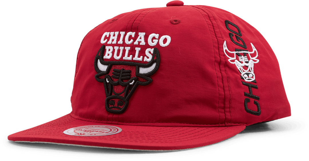 Bulls Nylon Szn Deadstock