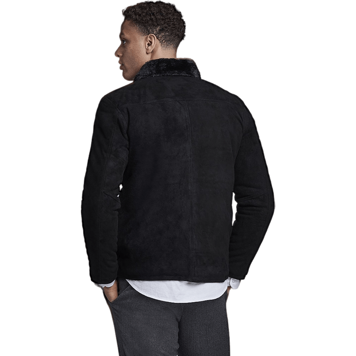 Veste en fourrure noire