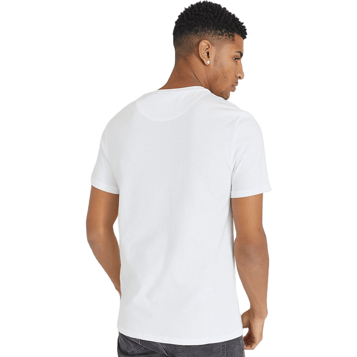 enfärgad T-shirt