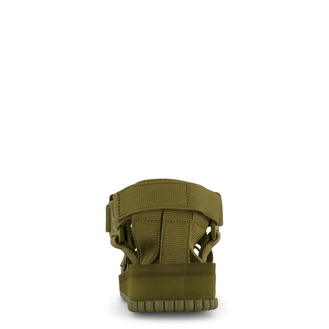 Armée de randonneurs 00r