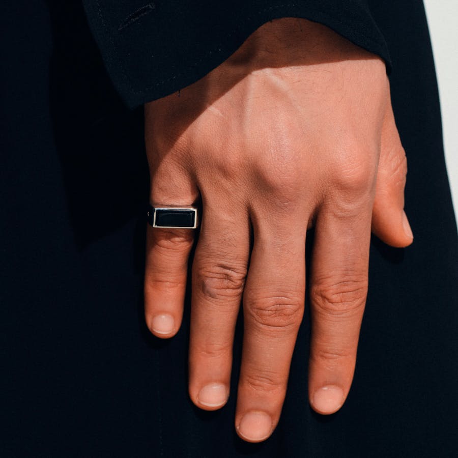 Peaky Ring Leštěný onyx Stříbro