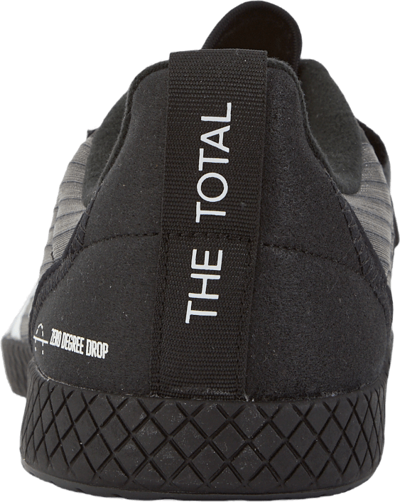 The Total Shoes Core Black / Cloud White / Grey Six