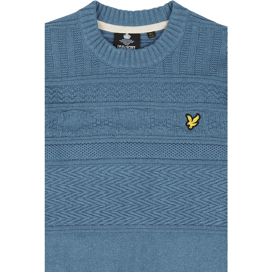 Lyle & Scott Guernsey Crew Neck W825 Skipton Lyle & Scott Guernsey Crew Neck W825 Skipton