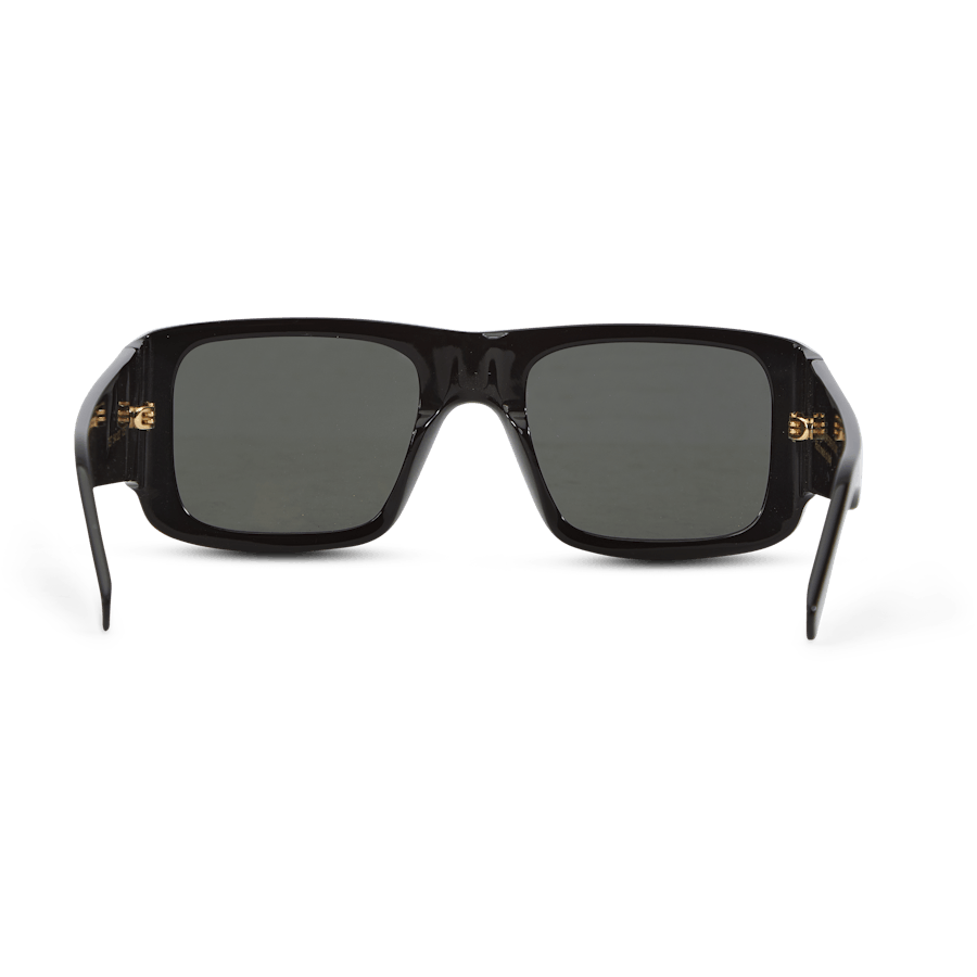 Onorato R (54) Mustanahaline