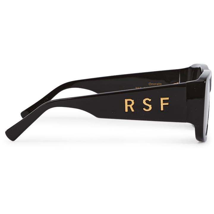 Onorato R (54) Mustanahaline