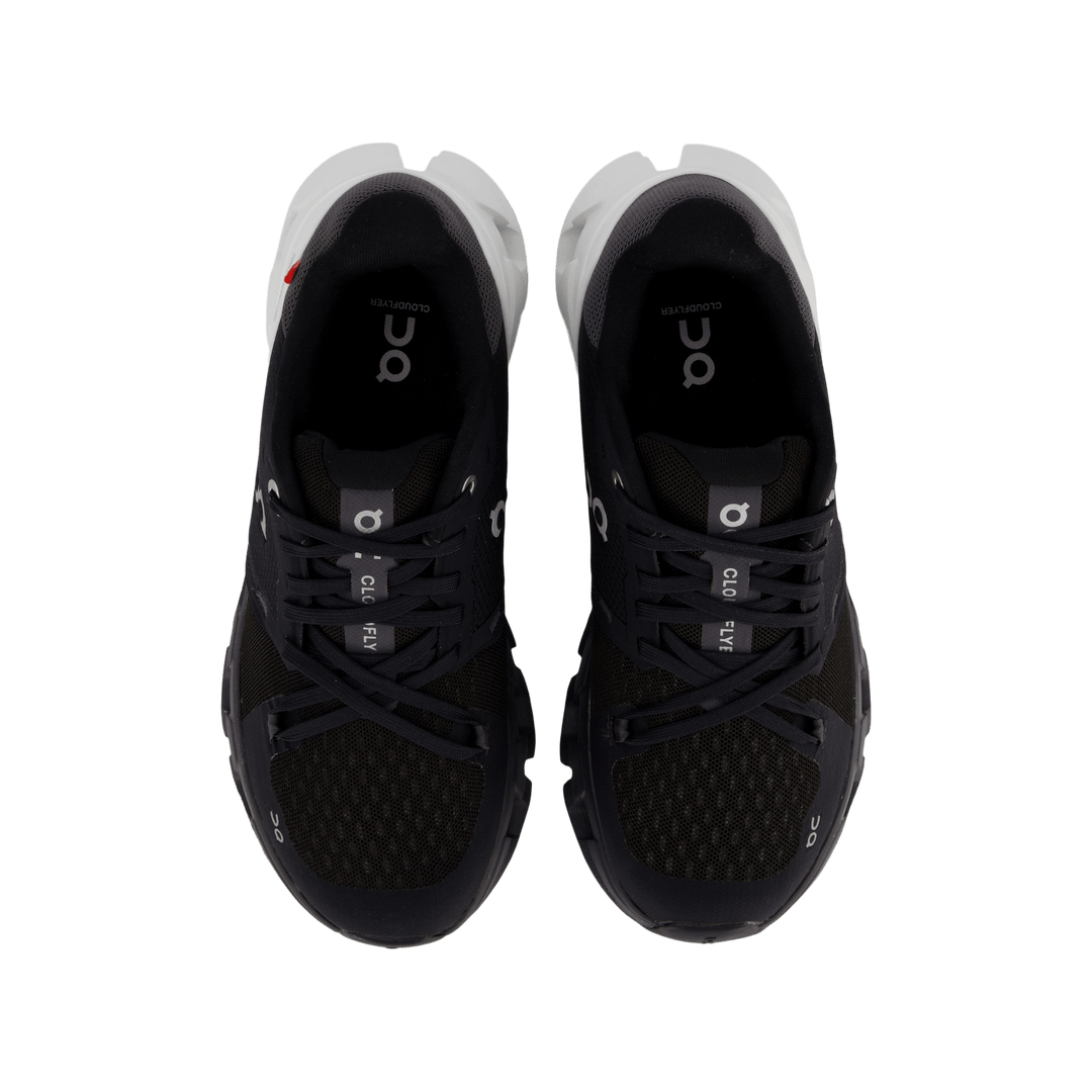 Cloudflyer 4 Black/white