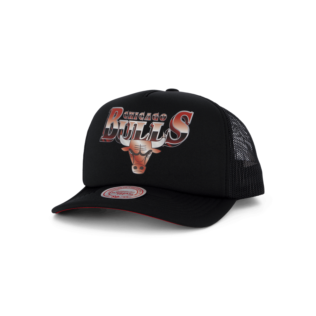 Bulls Rock On Trucker