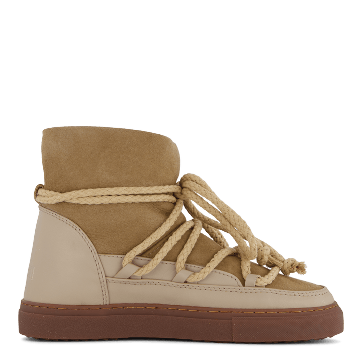 Klassischer Sneaker Beige