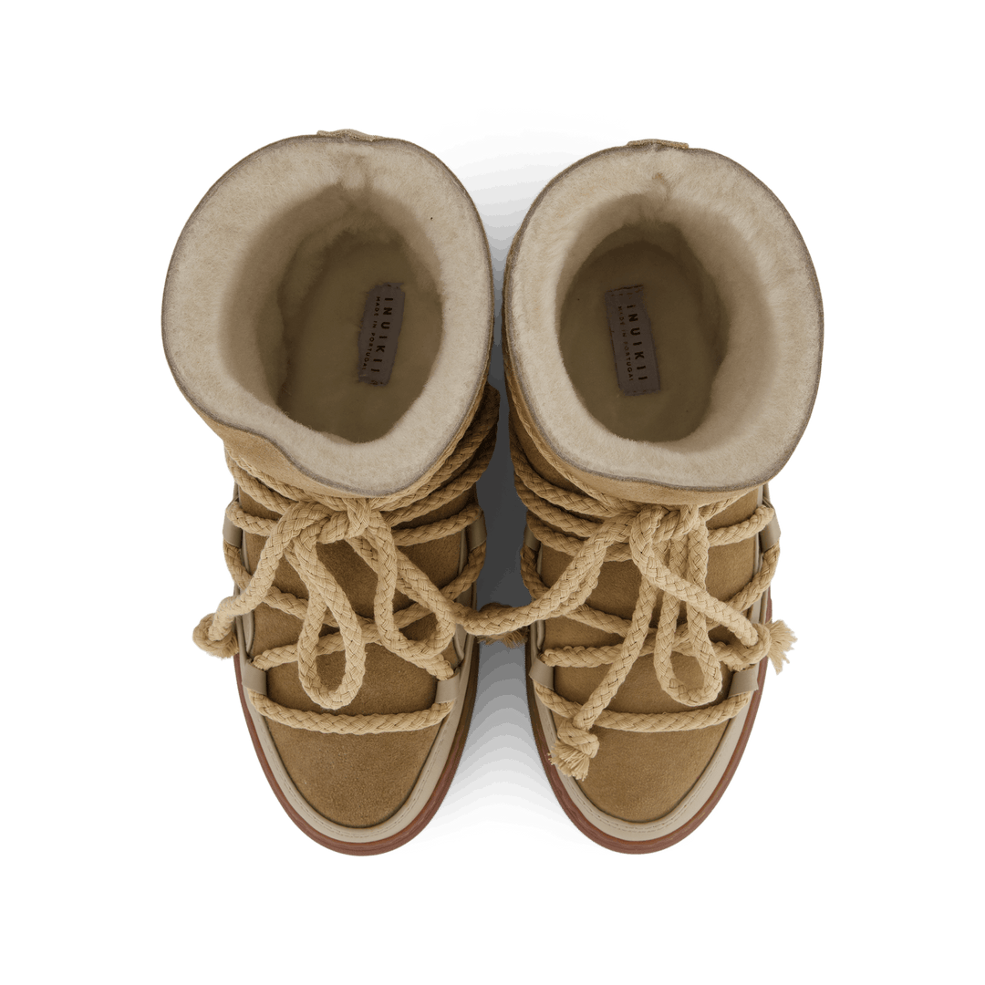 Klassischer Sneaker Beige