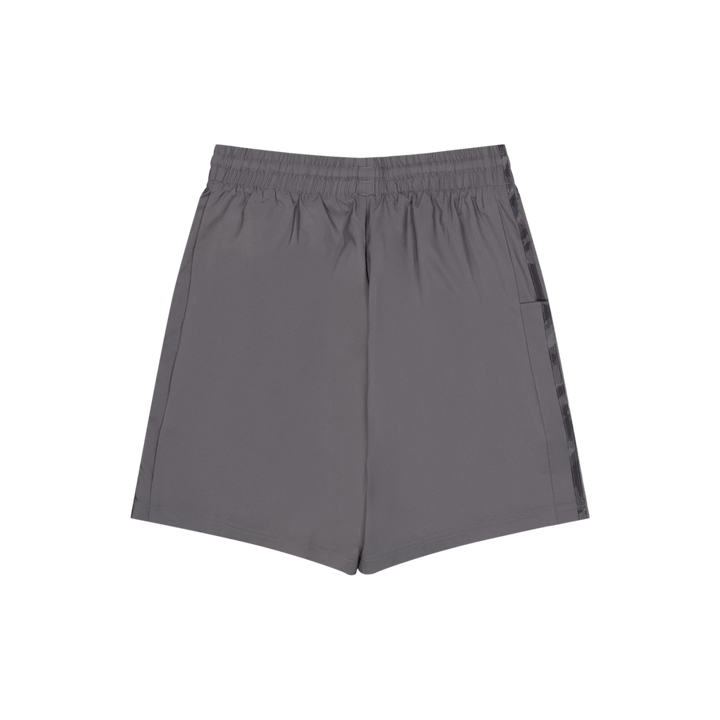 AEROREADY Essentials Chelsea 3-randiga shorts Grey Five / Black