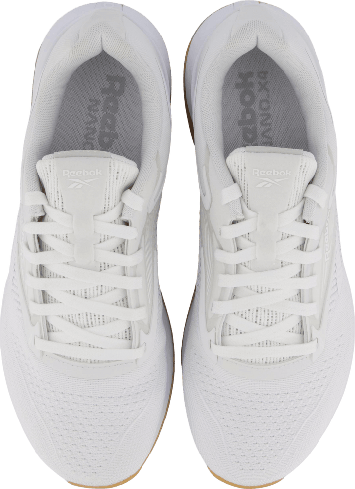 Nano X4 Wht/rbkg01/pugry2