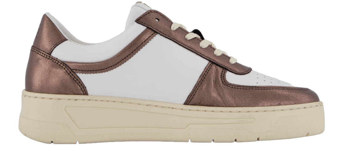 A Ella 2.0 em pele branca/bronze