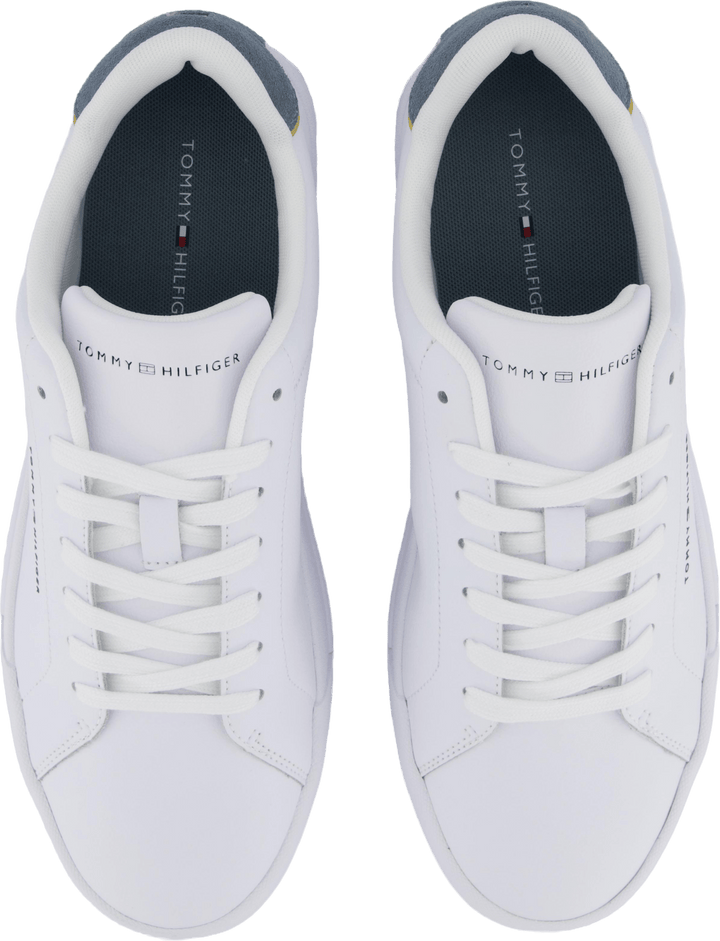 Th Court Lth Détail Ess Gris