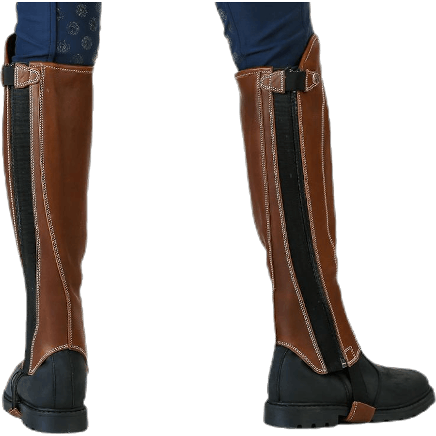 Chaps courts Santiani Brown