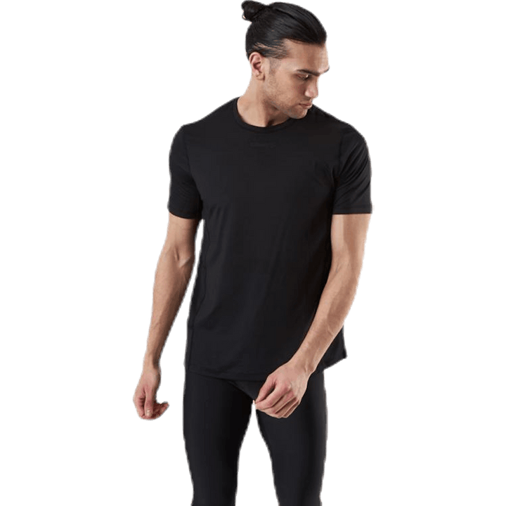 ADV Essence SS Tee Svart