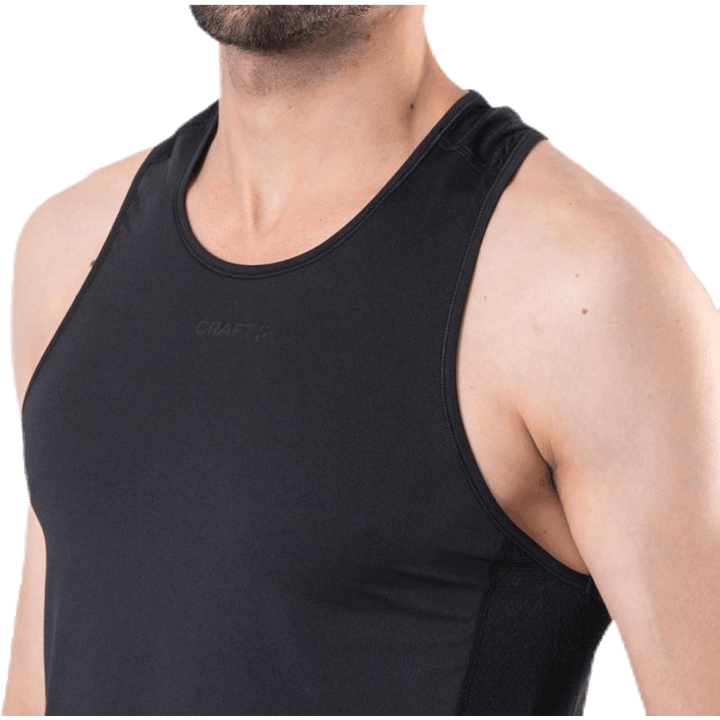 ADV Essence Singlet Svart