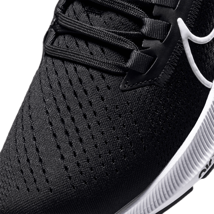 Air Zoom Pegasus 38 dam, vit/svart