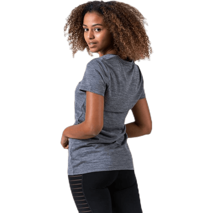 Tech Lite SS LoCrewe Grau
