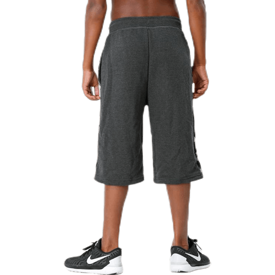 Jr Nathan mustriline/hall