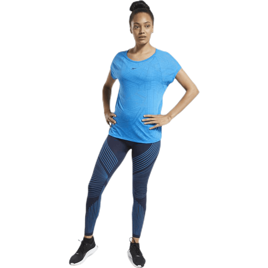 T-shirt bleu délavé