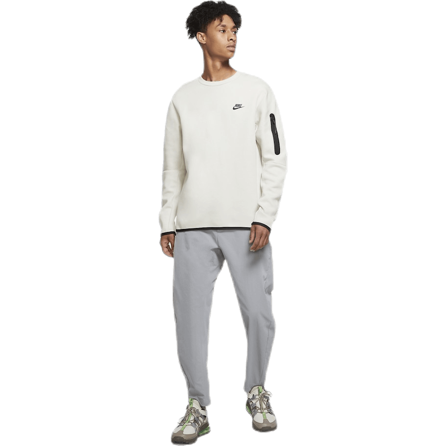 Nsw Tch Flc Crw Beige