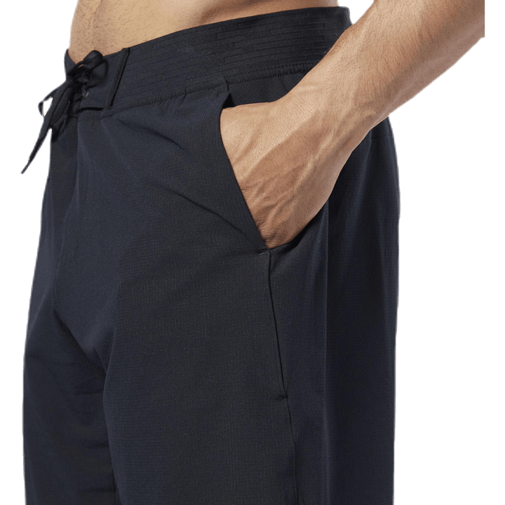 OST Q3 Epic Short Black