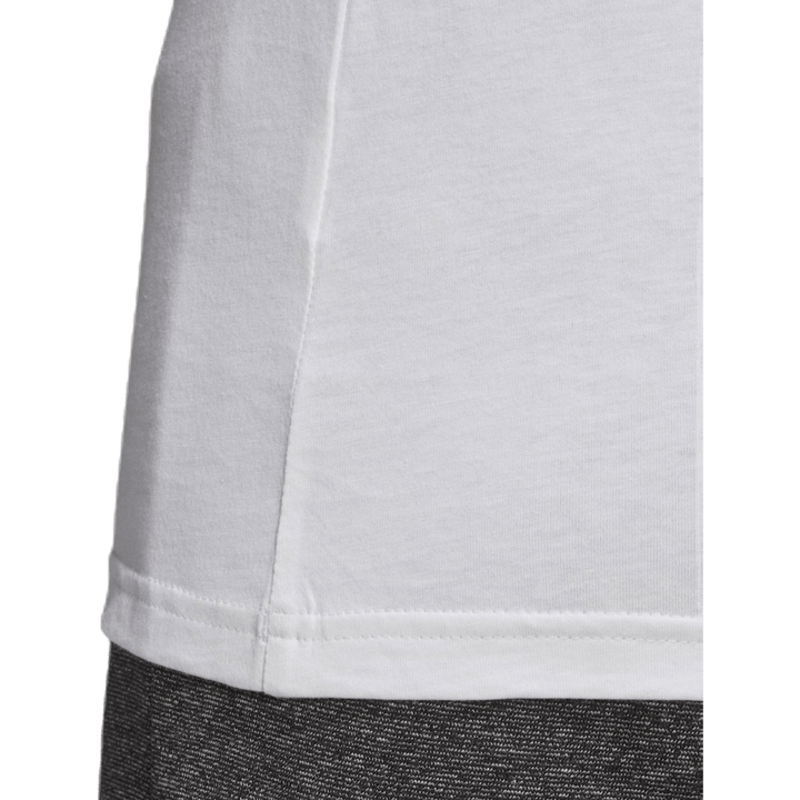 W Badge Of Sport Cotton Tee - Regular Fit White