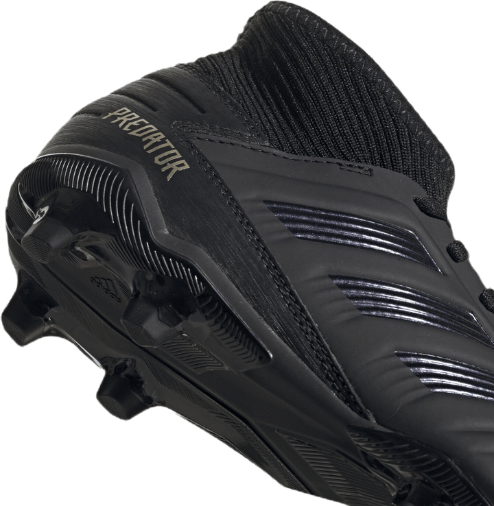 Predator 19.3 Firm Ground Boots Core Black / Core Black / Gold Met.
